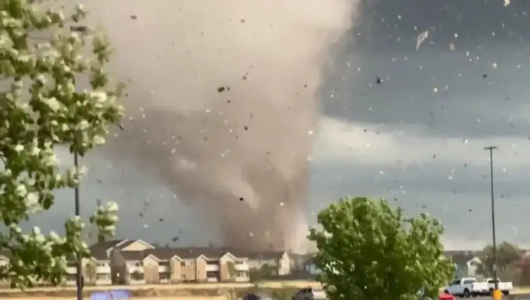 kanzas tornado