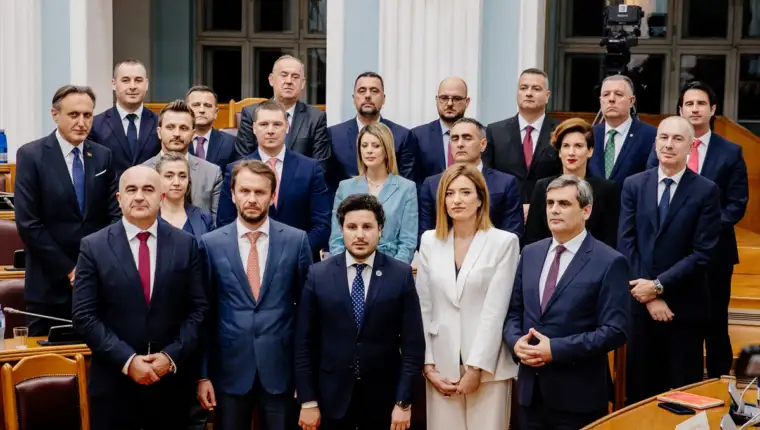 AA-20220429-27712831-27712830-BIOGRAFIJE_NOVIH_CRNOGORSKIH_MINISTARA_POLITICARI_STRUCNJACI_MAGISTRI