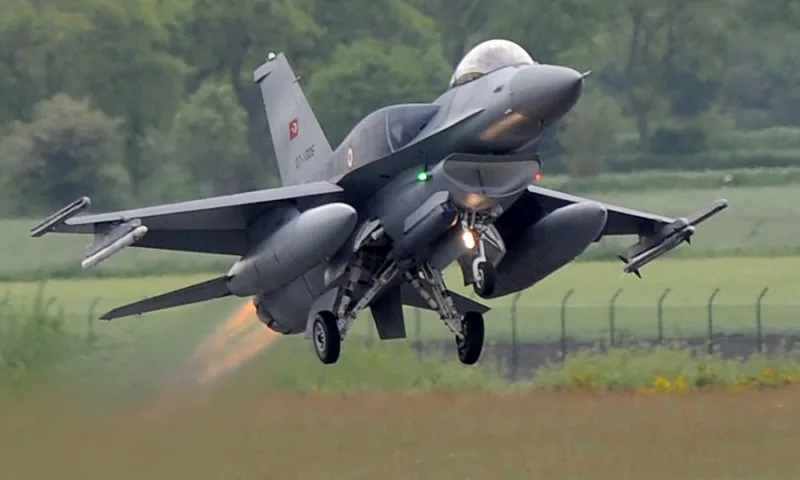 f-16