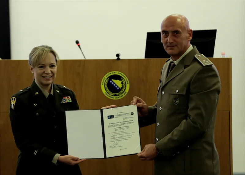 AA-20220518-27899532-27899528-BIH_U_BUTMIRU_CEREMONIJA_PRIMOPREDAJE_MEMORANDUMA_O_NATO_AKREDITACIJI_PSOTCA