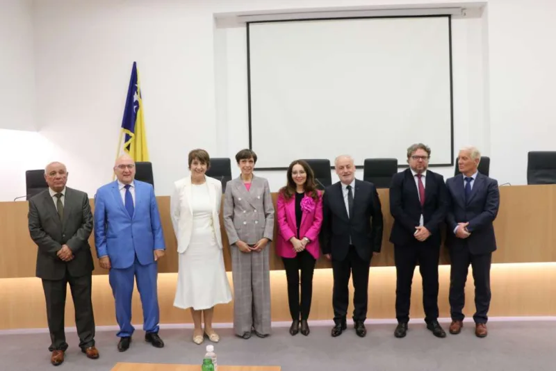 ambasodorica njemacke cik