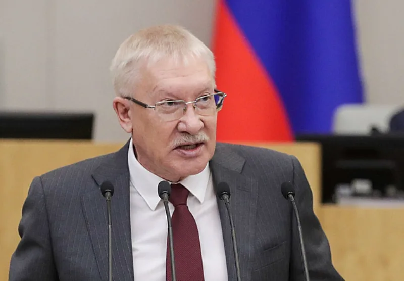 Oleg Morozov w