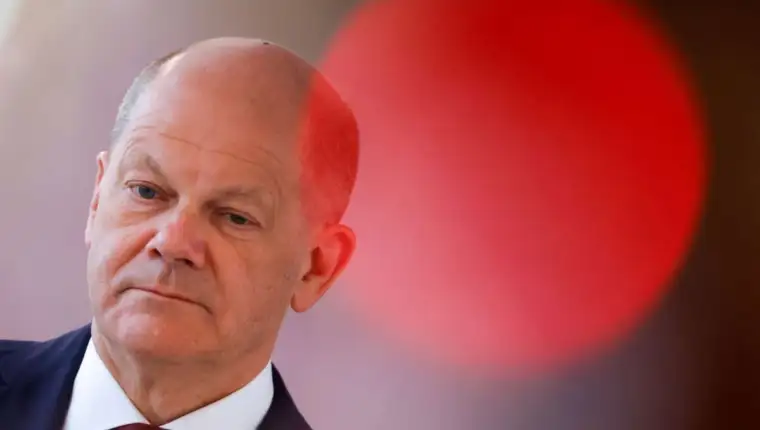 olaf scholz22