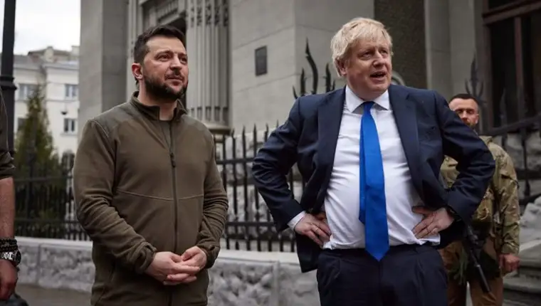 johnson i zelenskij