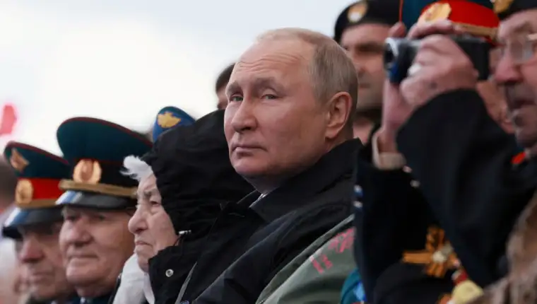 skynews-vladimir-putin-victory-day_5766861