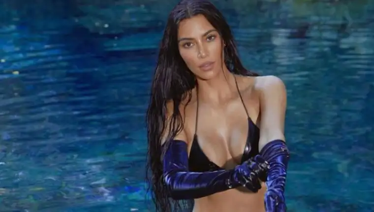 kardashian 2