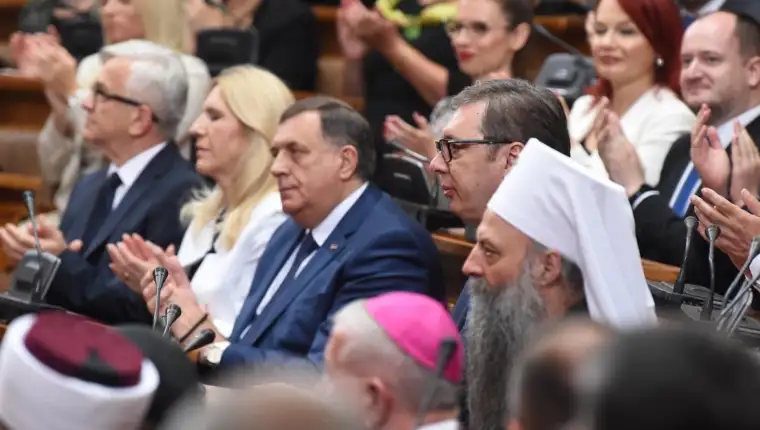 vucic dodik skusptina srbije