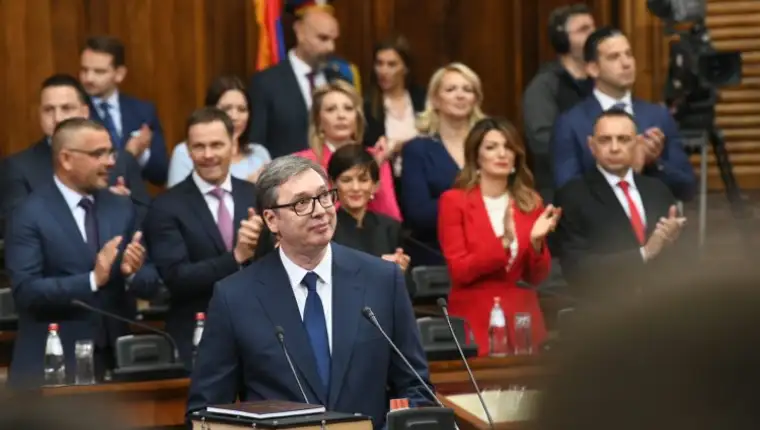 vucic zakletva