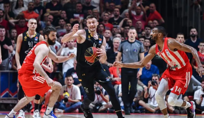 zvezda partizan kosarka 4