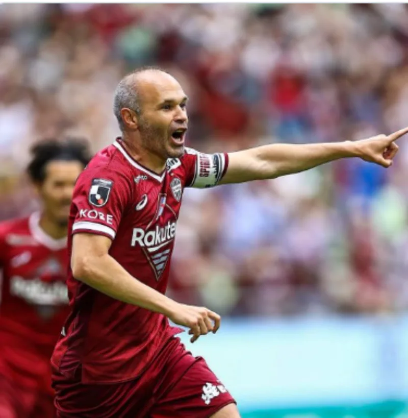 iniesta-4