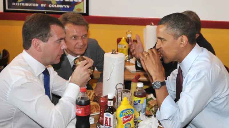 medvedev obama burger