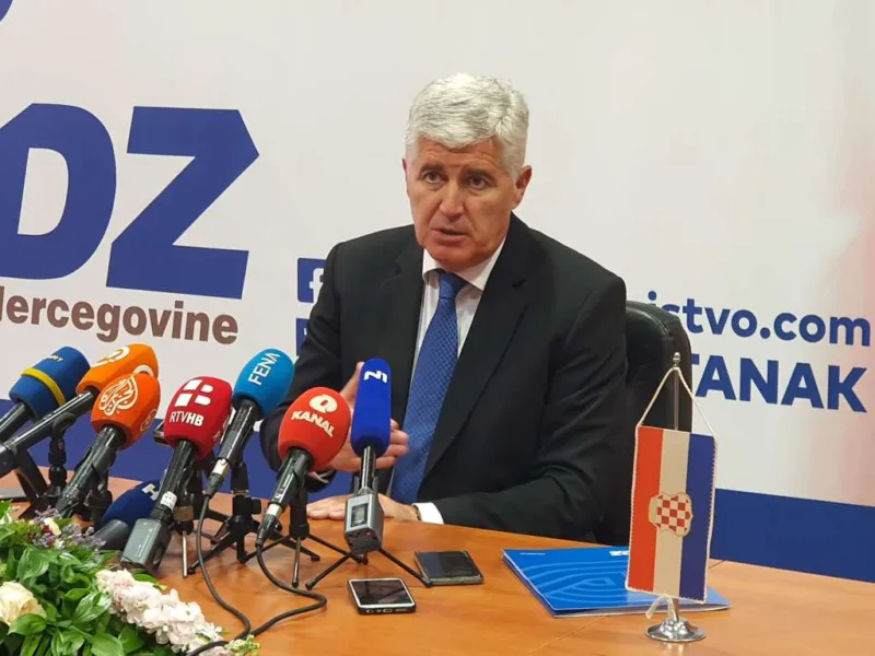 covic hdz pred