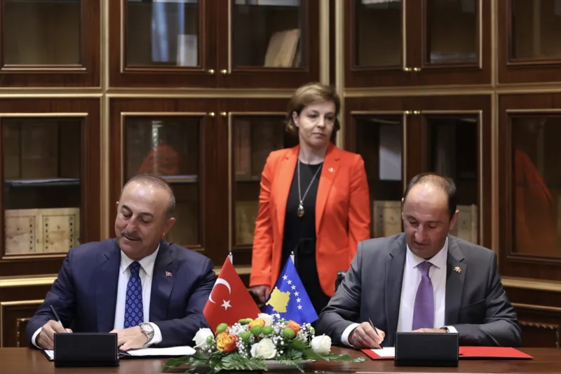 cavusoglu kosovo