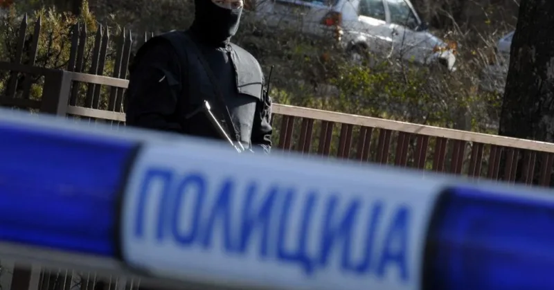 policija