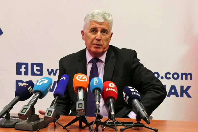 Konferencija predsjednika HDZ-a BiH Dragana Čovića