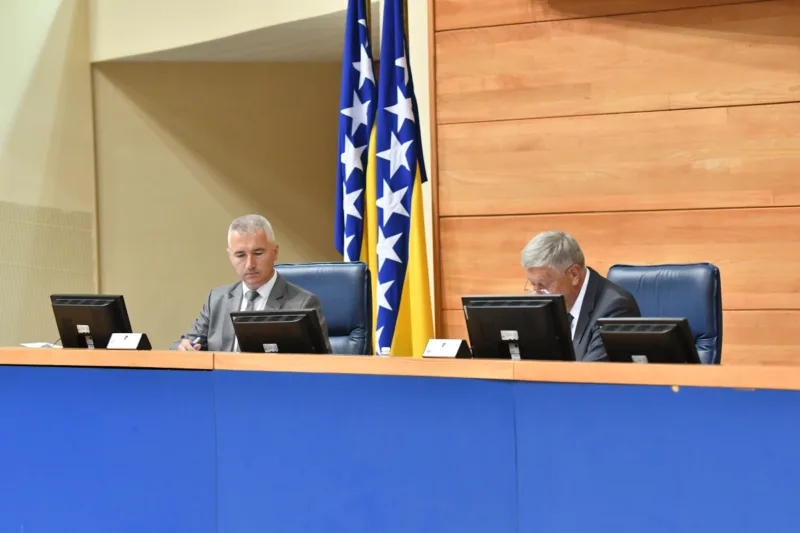 radmanovic parlament