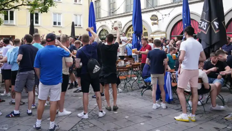 engleski navijaci 3