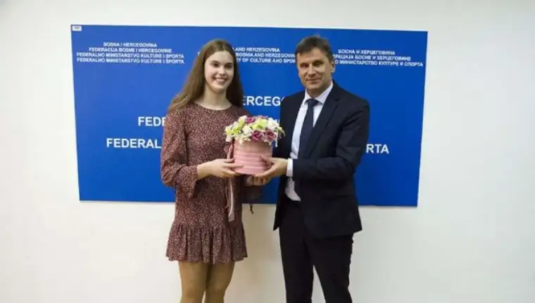 novalic pudar 4