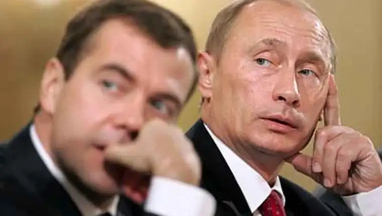 medvedev putin1