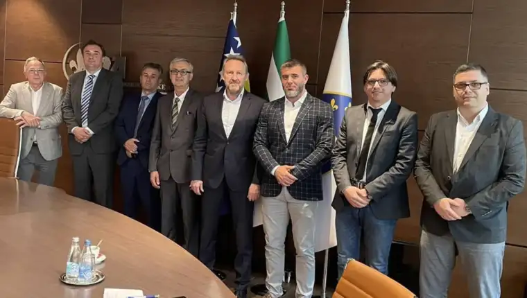izetbegovic sda tuzla