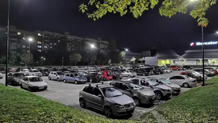 nova-led-rasvjeta-na-parkiralistima-u-naseljima-dobrinja-alipasino-polje-i-otoka47900