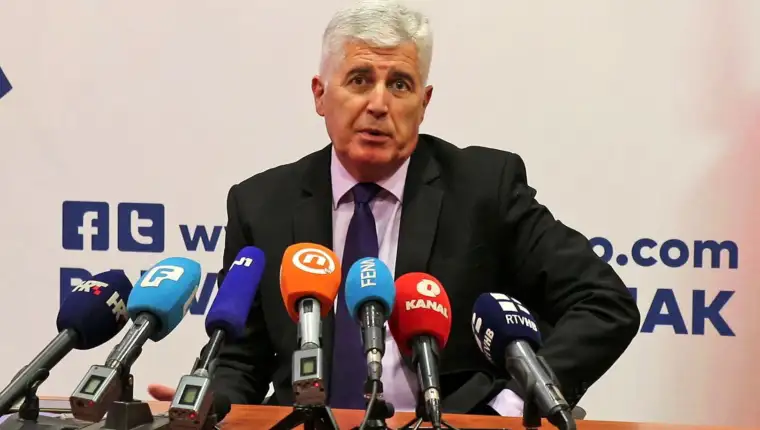 Konferencija predsjednika HDZ-a BiH Dragana Čovića
