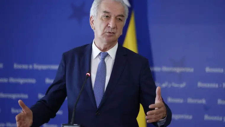mirko sarovic fena 1
