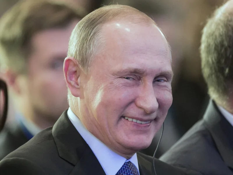 putin se smije