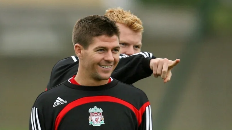 62340879-steven-gerrard-i-john-arne-riise