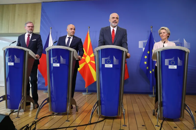 AA-20220719-28449408-28449387-EU_DANAS_OTVARA_PRISTUPNE_PREGOVORE_S_ALBANIJOM_I_SJEVERNOM_MAKEDONIJOM