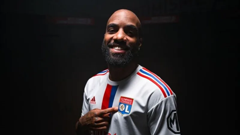 Alexandre Lacazette
