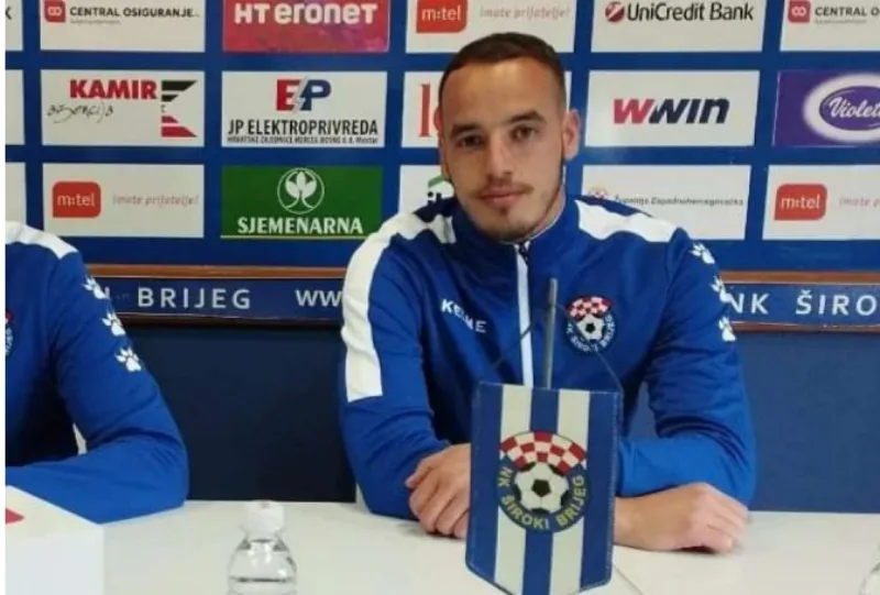 vukoja siroki 4
