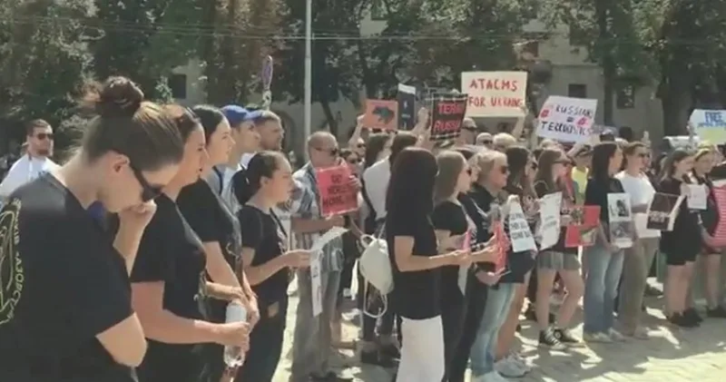 azov protest