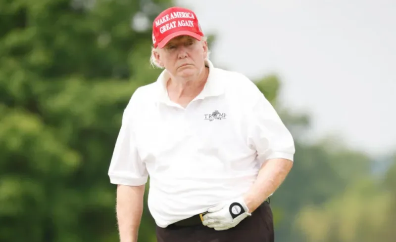 trump bez sminke