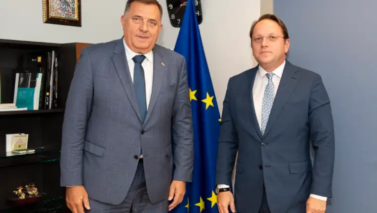Varhelyi dodik