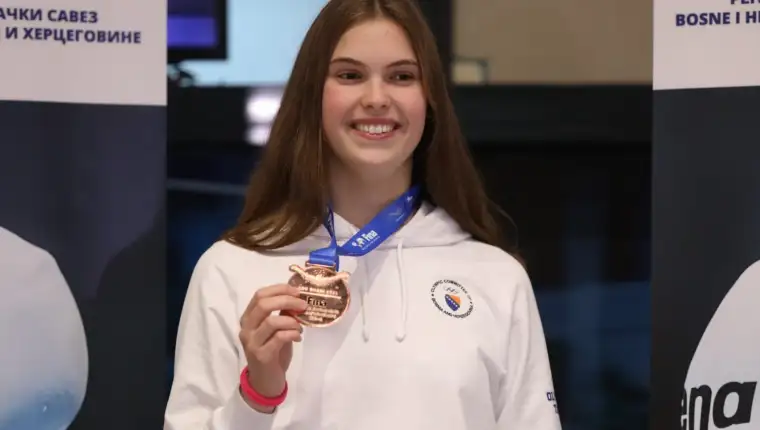 lana pudar1
