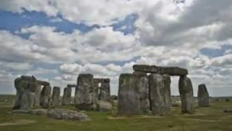 stonehenge 2