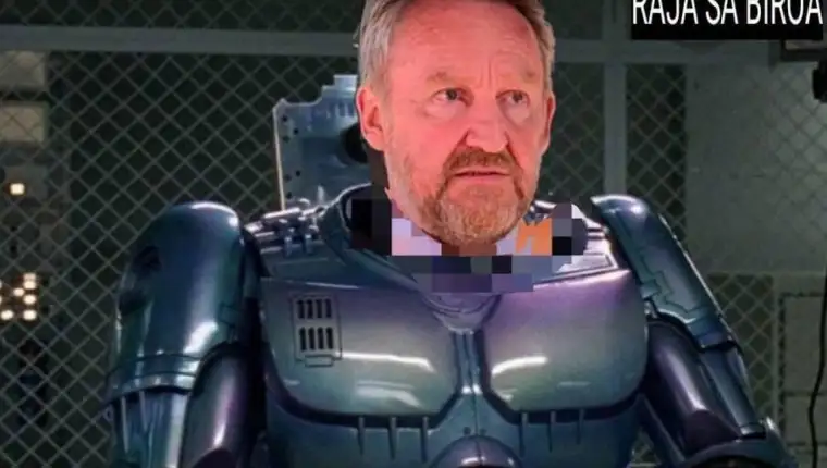izetbegovic robot 4