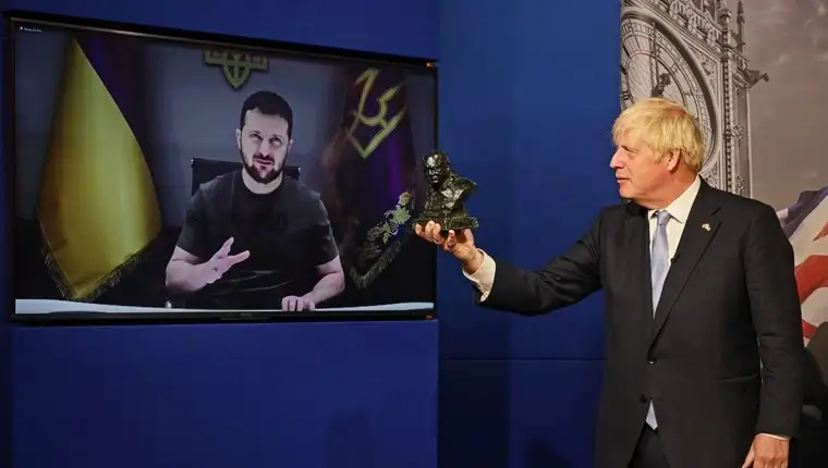 johnson i zelenskij