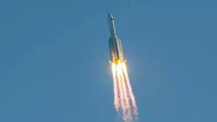 kineska raketa 4