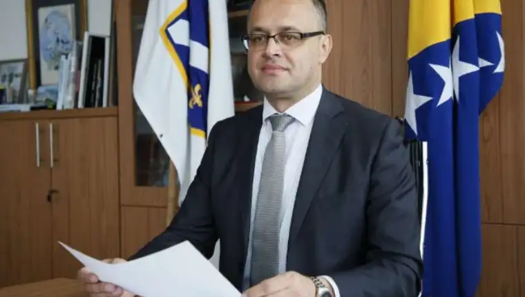 terzo mirza 43