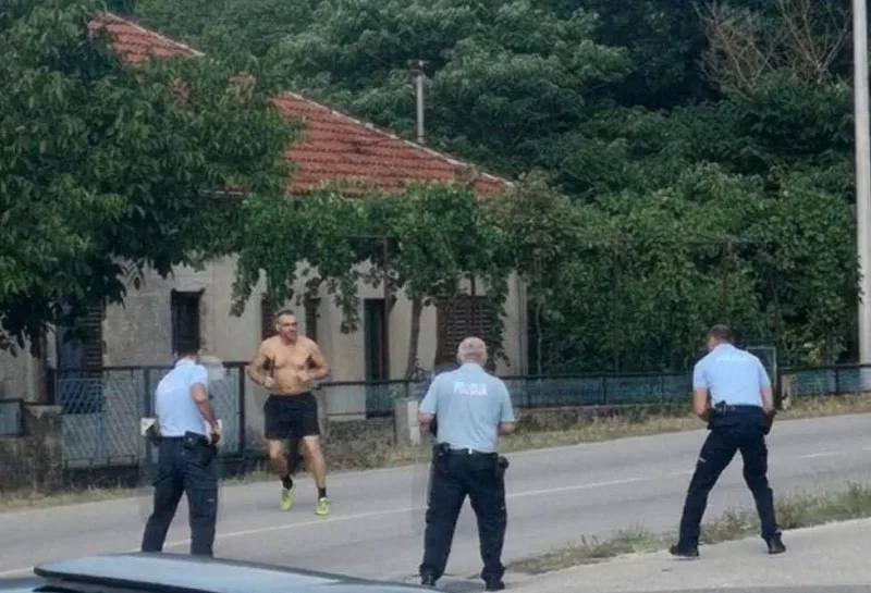 drinovci-potjera-muskarac-noz-grude