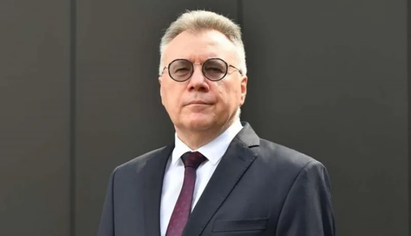 igor-kalabuhov-ambas-rusije-fb