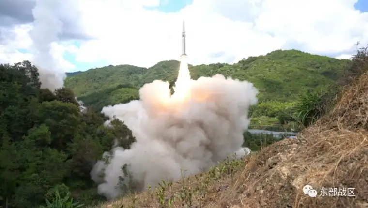 kina rakete 4
