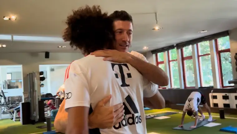 lewandowski se pozdravlja