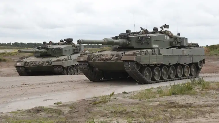 Leopard-2-A4-KMW-003-2