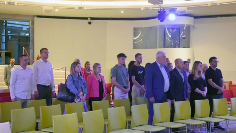 AA-20220810-28618134-28618133-SARAJEVO_U_MEMORIJALNOM_CENTRU_KOVACI_PRIKAZAN_DOKUMENTARNI_FILM_KAPIJA_95