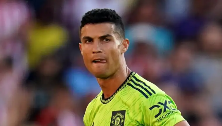 62363382-cristiano-ronaldo
