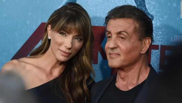 220824153029-sylvester-stallone-jennifer-flavin-file-2019-super-tease
