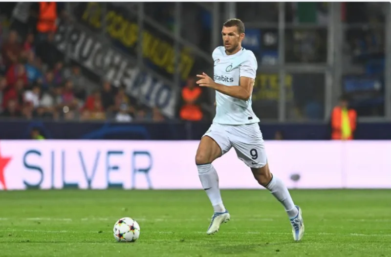 dzeko 6